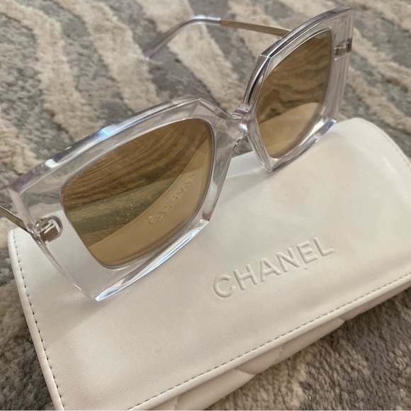 CHANEL Accessories - Gorgeous CHANEL clear with gold tone mirror lenses and gold logo accents.